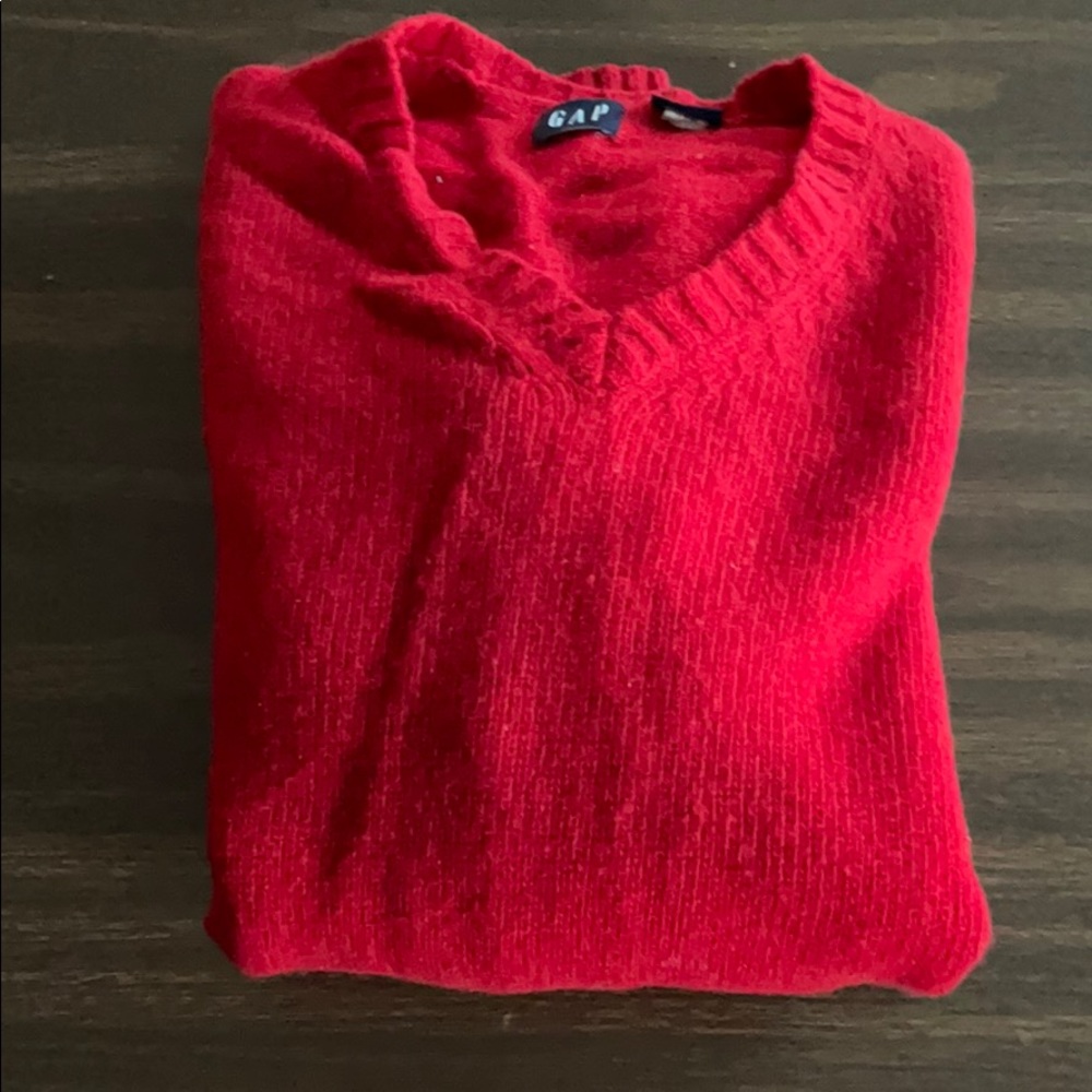 GAP Vintage 100% Lambswool Vneck Large Red Sweater - Picture 14 of 14